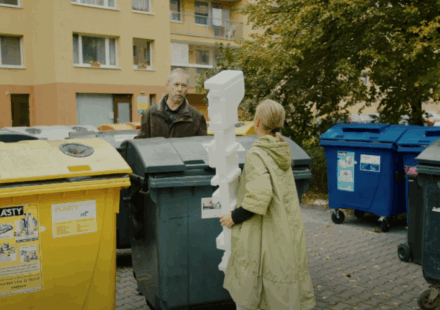 Kam s obaly z pěnového polystyrenu?