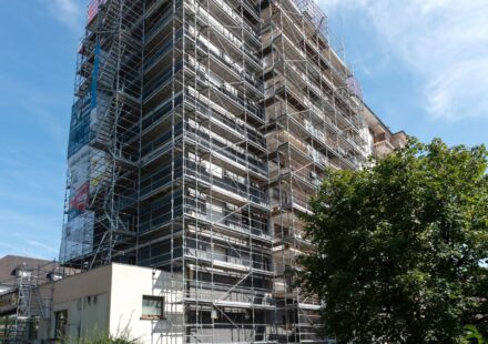 Renovace bytového domu polystyrenem snížila spotřebu energie o 44 %