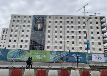 Pěnový polystyren (EPS) v olympijských stavbách Milano Cortina 2026
