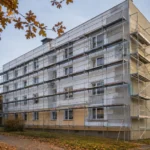 Fasáda je dutá na poklep: Co udělat před zateplením domu?